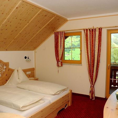 Hotel Sagritzerwirt à Großkirchheim Extérieur photo