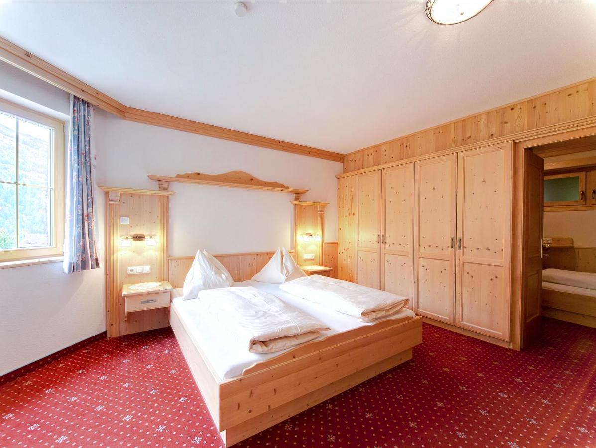 Hotel Sagritzerwirt à Großkirchheim Extérieur photo