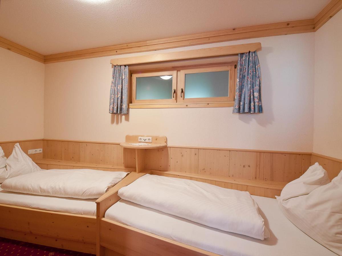 Hotel Sagritzerwirt à Großkirchheim Extérieur photo