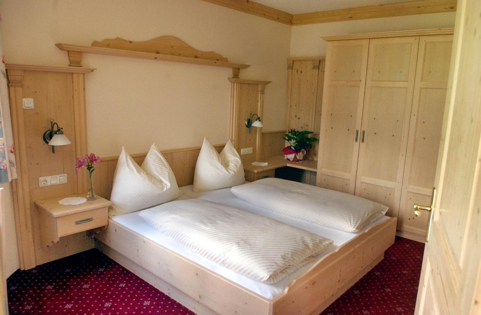 Hotel Sagritzerwirt à Großkirchheim Extérieur photo