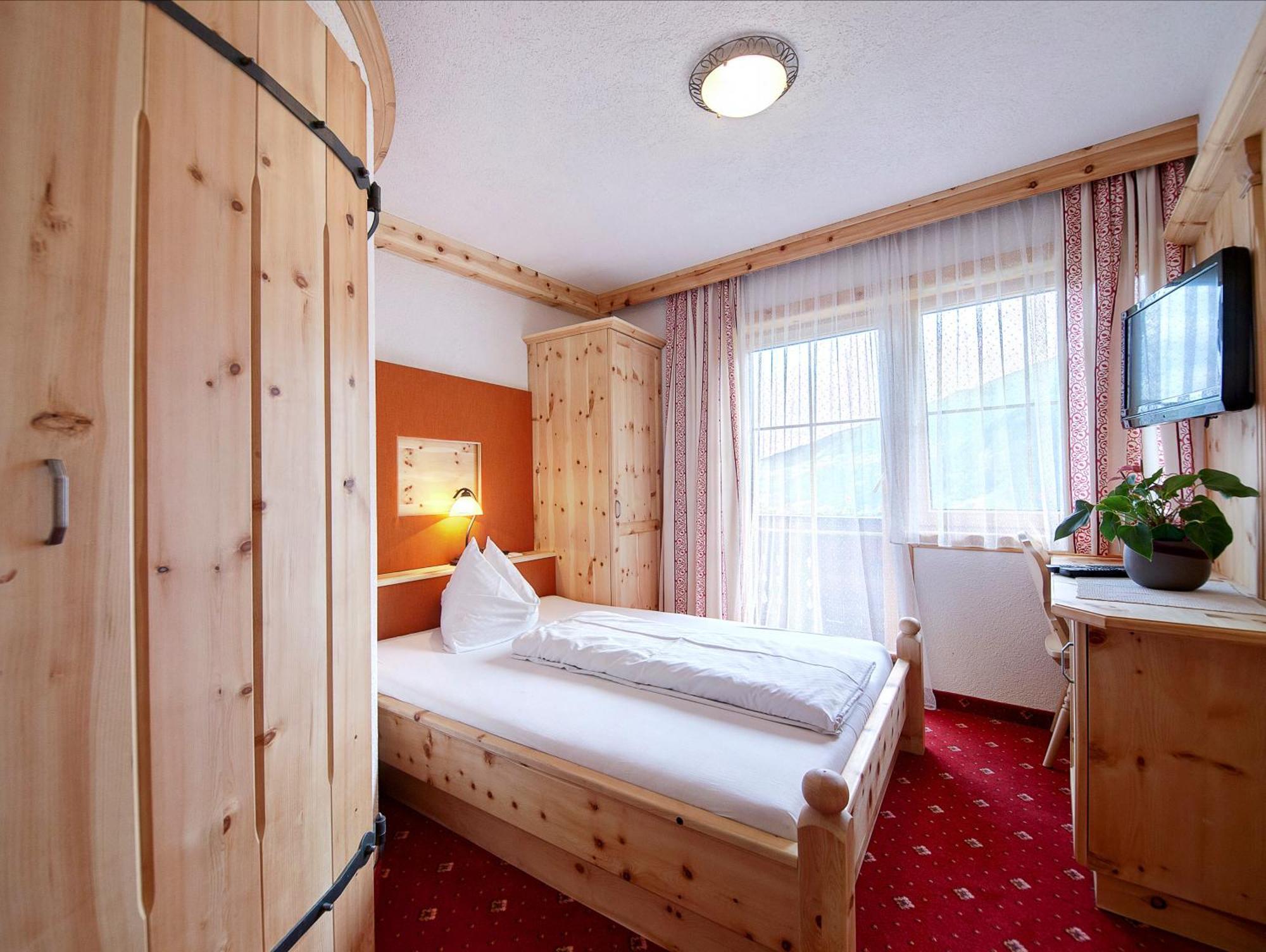 Hotel Sagritzerwirt à Großkirchheim Chambre photo